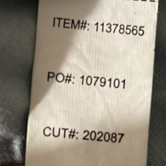 TORRID RAW HEM STRETCH DENIM SHORTS SIZE 18. - Picture 12 of 12